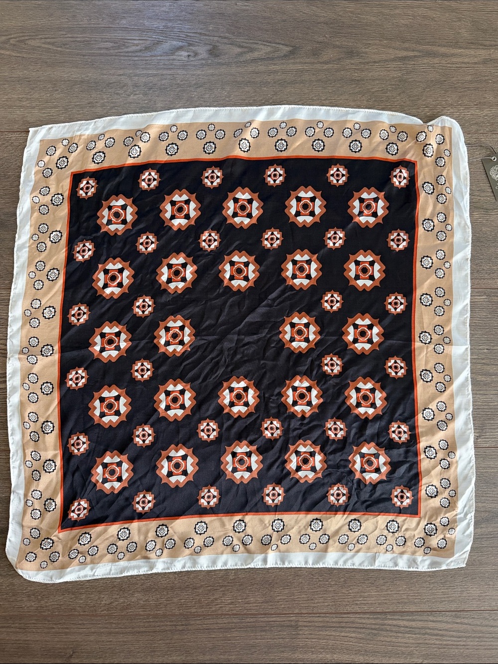 Vince Camuto Printed Square Scarf Black Neutral Geometric Medallion NEW